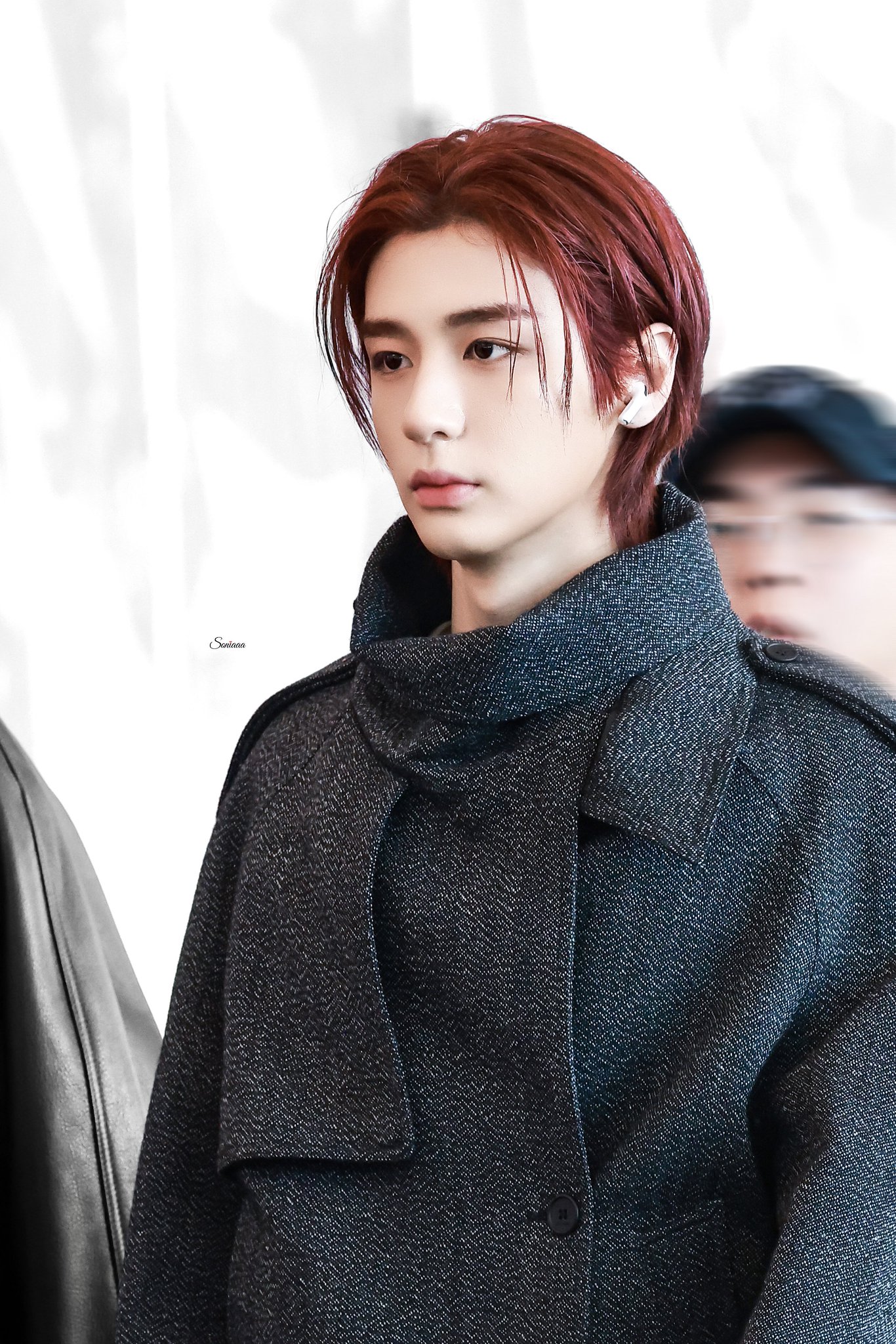 [잡담] 보넥도 산앤한 이러고 파리가는 거 에바야 | 인스티즈