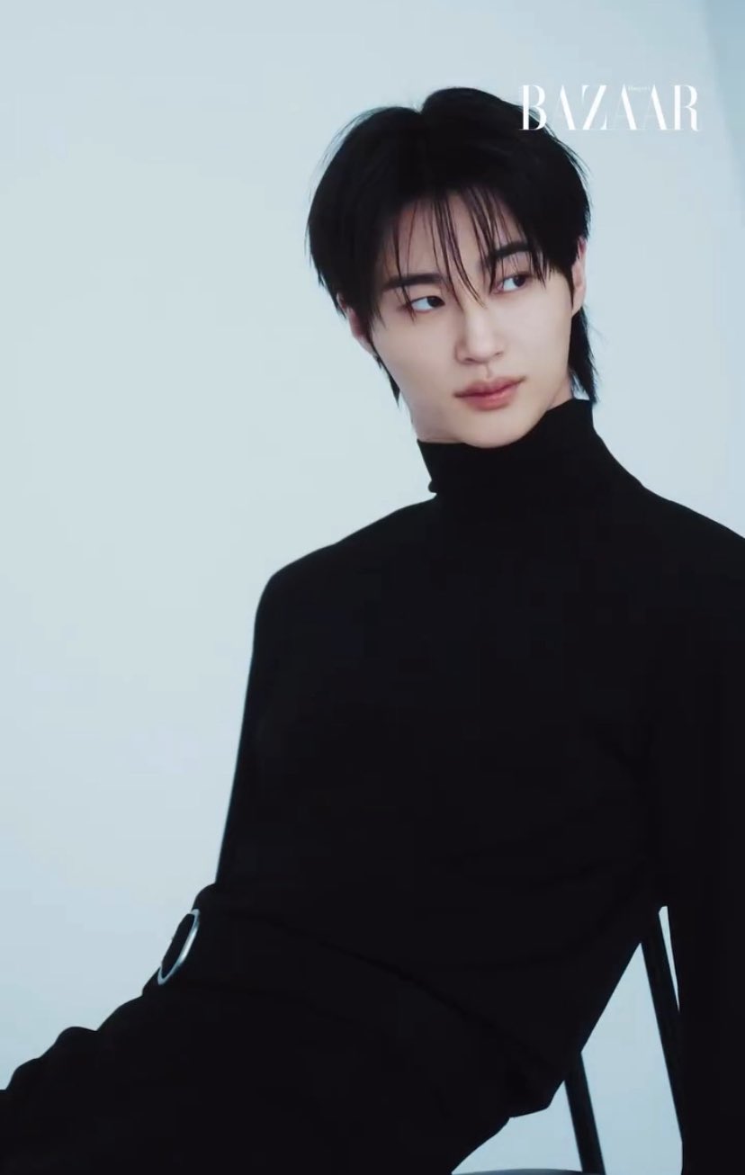 [잡담] 변우석 블랙 목폴라 ㅈㅉ 잘어울린다 | 인스티즈