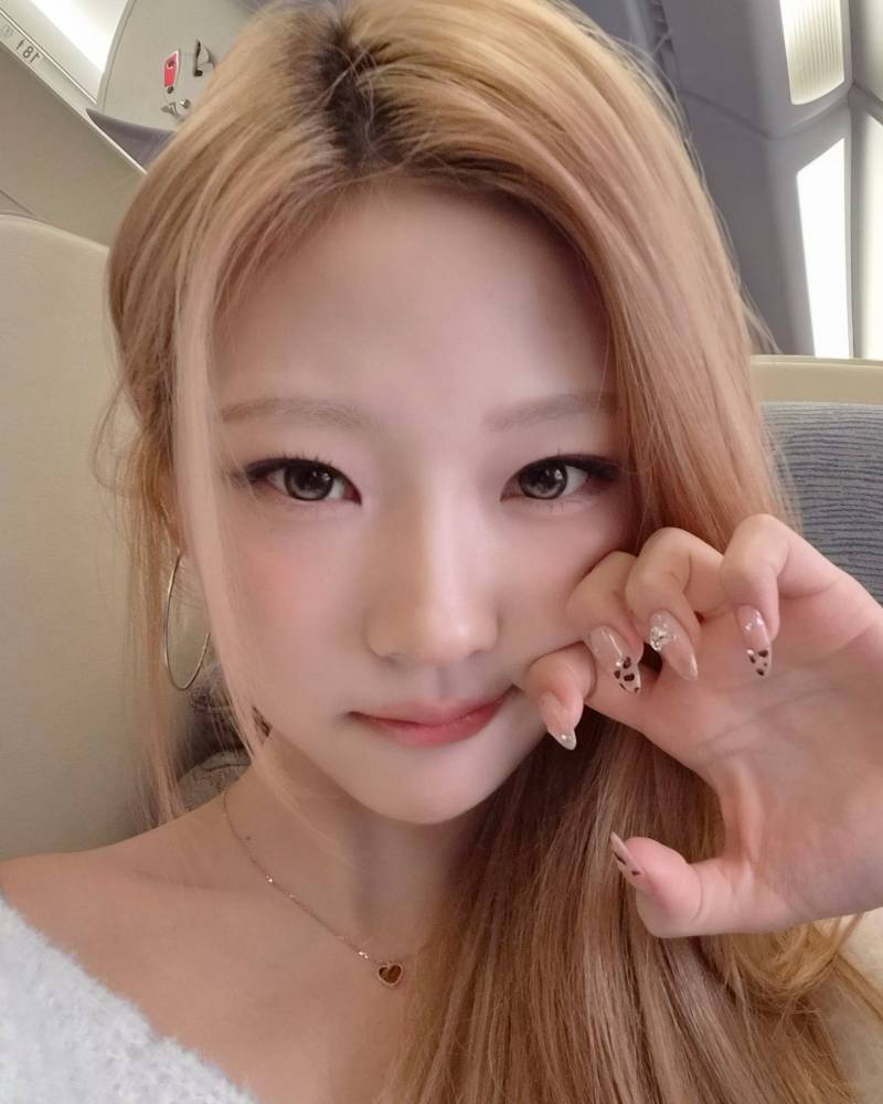 스텔라 떡볶이 김다현 셀카 고화질 (37) 공유 webp ❌️❌️❌️ | 인스티즈