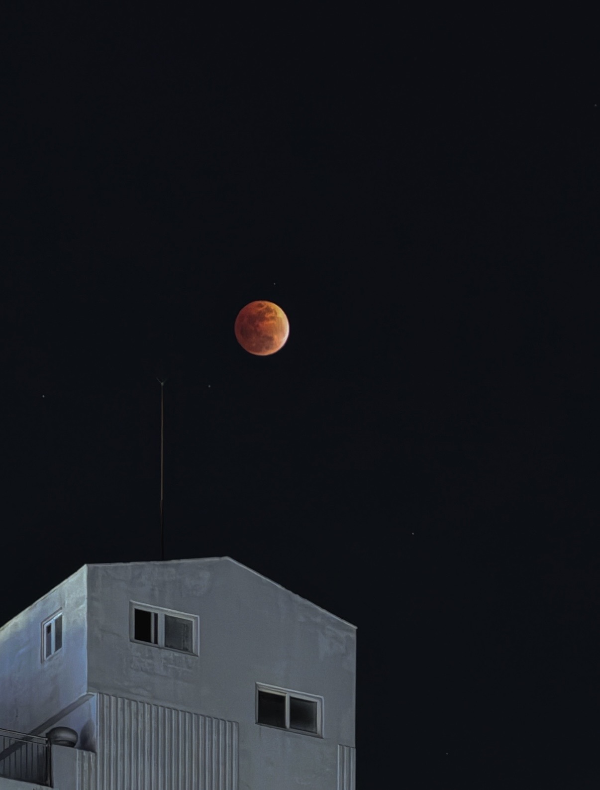 [잡담] 방금 달 사진 찍었는데 맘에 든다잉 🌙 | 인스티즈