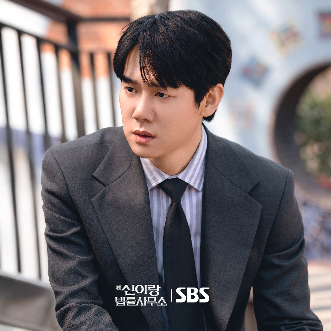 [잡담] 신이랑) 이런 변호사 만나려면 어디로 가면 될까요,,오직 유연석만 가능한 부캐 퍼레이드🎉 | 인스티즈