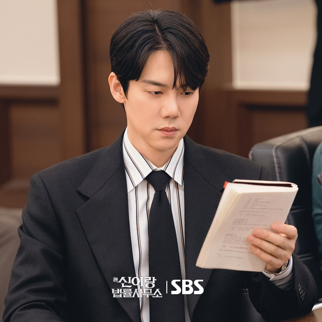 [잡담] 신이랑) 이런 변호사 만나려면 어디로 가면 될까요,,오직 유연석만 가능한 부캐 퍼레이드🎉 | 인스티즈
