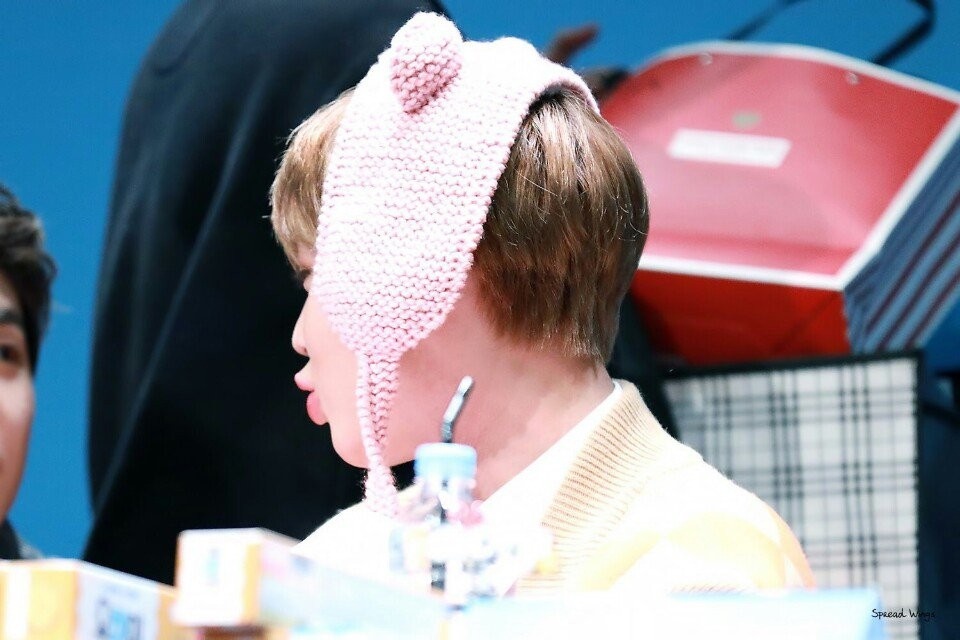 [잡담] 박지훈 예전사진 보는데 왜 난리였는지 알거같다 | 인스티즈