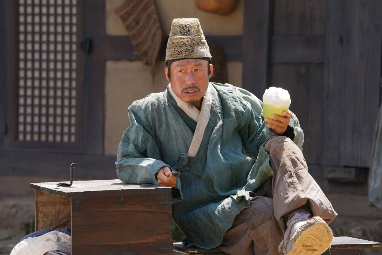 [잡담] 유해진 왕사남 촬영때 무 개인준비물로 가져온거 언제 안웃김 | 인스티즈