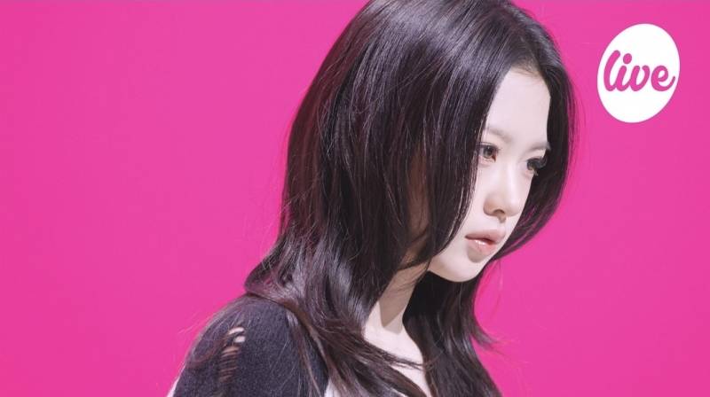 [잡담] 키야 머리처럼 얼굴 감싸게 고데기 하려면 어케 해야대 | 인스티즈