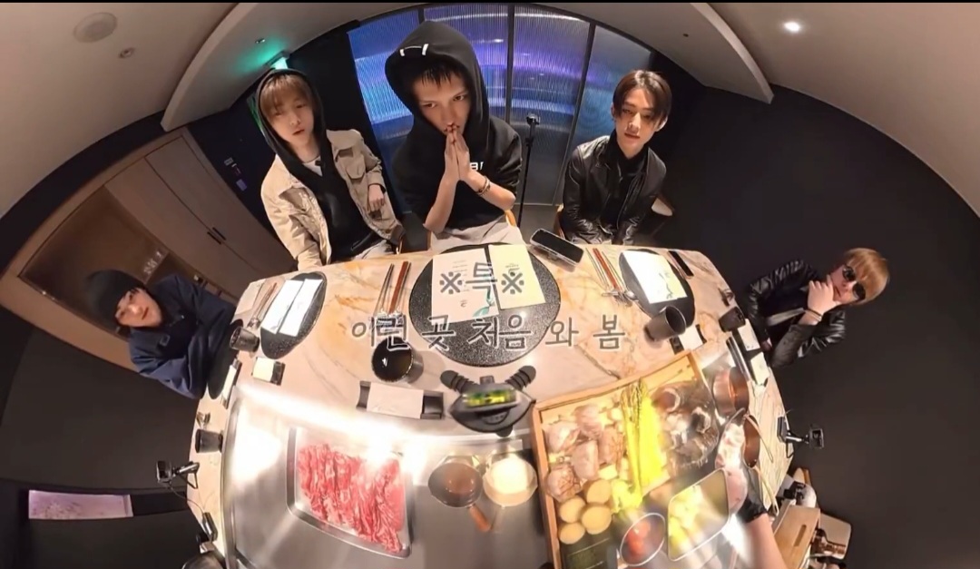 [잡담] 코르티스 럭셔리 식당 첨가서 쫄아있음ㅋㅋㅋ | 인스티즈