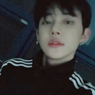 [잡담] 최연준 연생 때 찍은 셀카 볼 사람 | 인스티즈