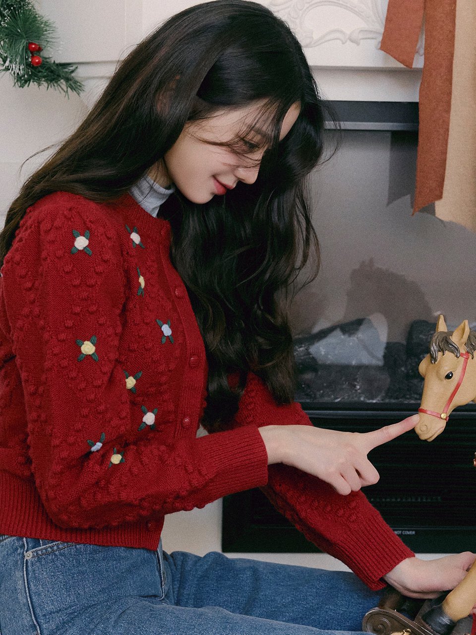 [잡담] 내기준 원영이 광고사진은 하파크리스틴이랑 로라로라가 넘사같애 | 인스티즈