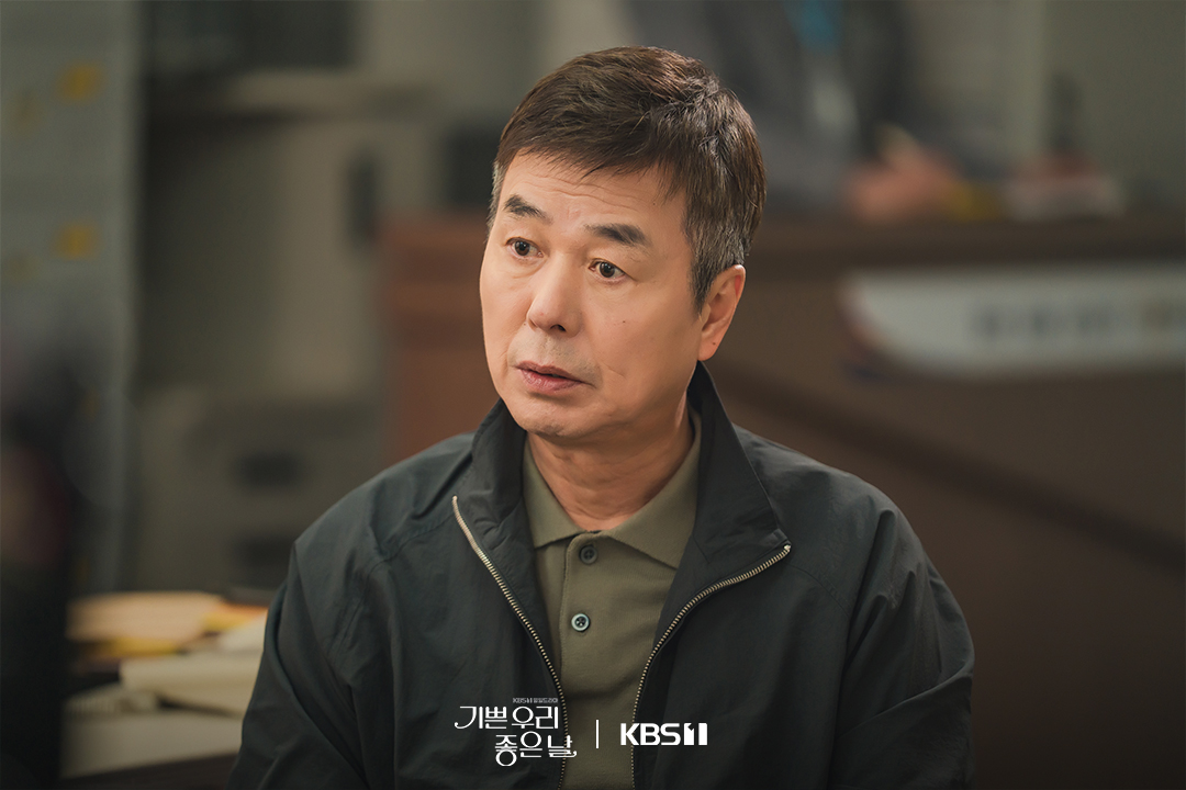 [잡담] 기쁜우리좋은날) 죽마고우 세 친구 조성준-고대치-서권식서로 다른 위치에서 마주하게 될 의리와 갈등⚡ | 인스티즈