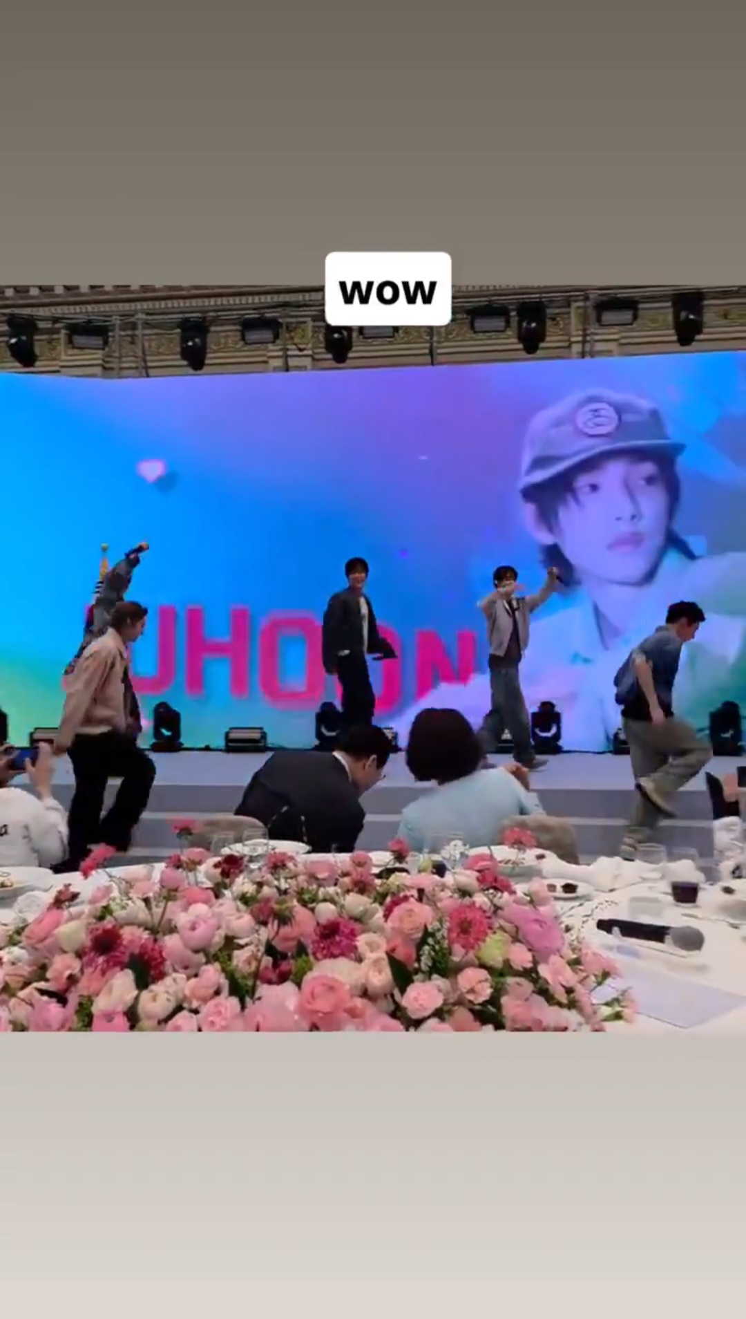 [잡담] 코르티스 무대 보는데.. 앞줄에 대통령님 부부시지?? | 인스티즈