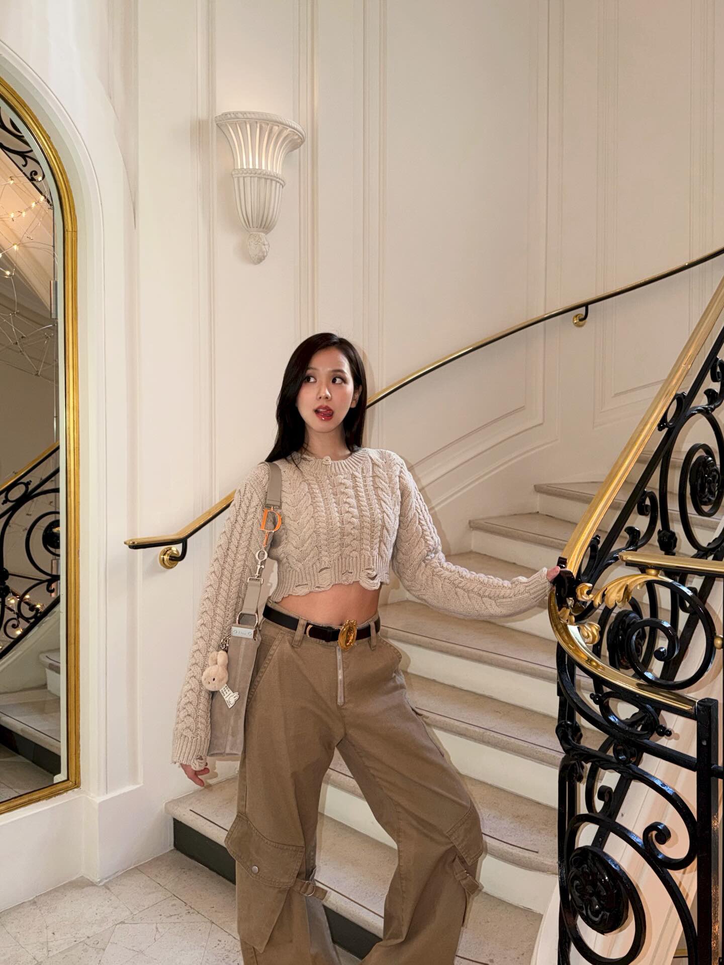 [잡담] 블핑 지수 이거 사복인가? | 인스티즈