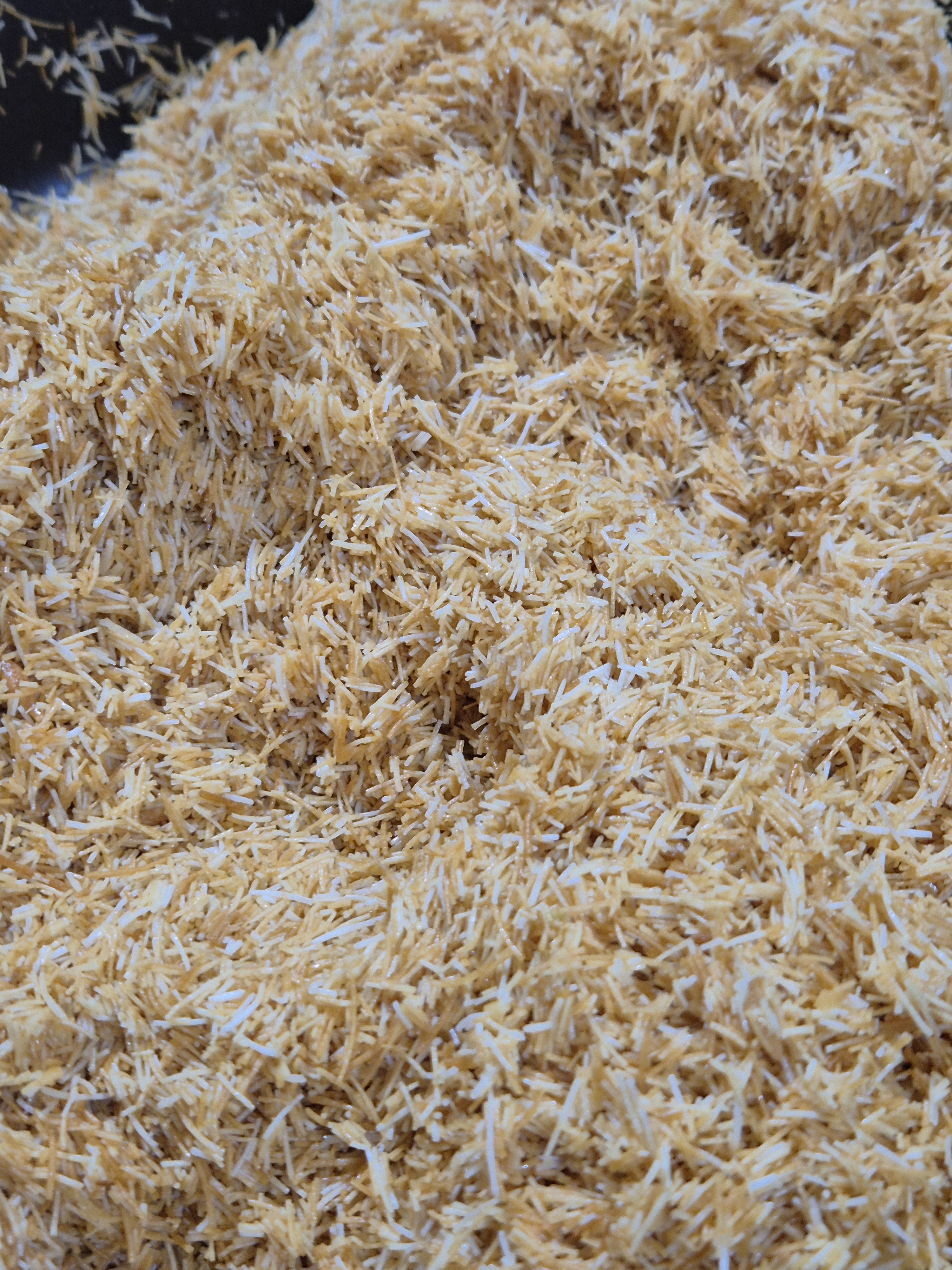 [잡담] 두쫑쿠 만들고있는데 카다이프 잘 볶인걸까 40 | 인스티즈