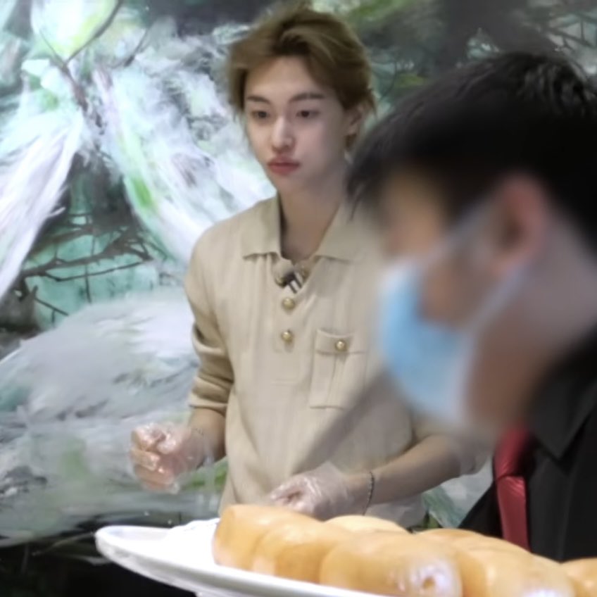 [잡담] 근데 원빈 진짜 똑같이 큼 | 인스티즈