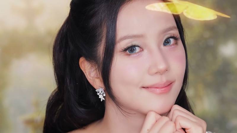 현재 이사배한테 추구미 메이크업받은 지수..JPG | 인스티즈