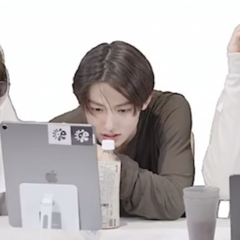 [잡담] 코르티스 성현이 오늘 왤케이쁨 | 인스티즈