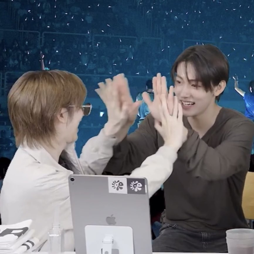 [잡담] 코르티스 엄앤안 주훈이형 하이터치회 온듯ㅋㅋㅋ | 인스티즈