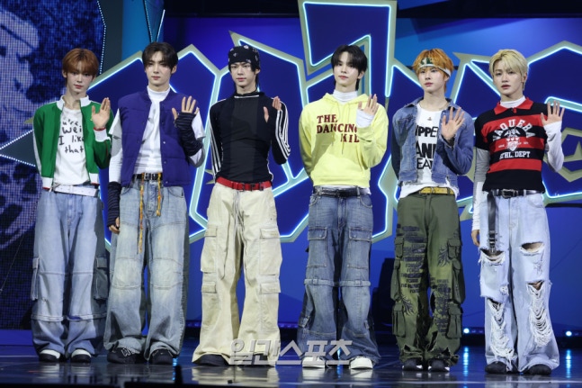 [정보/소식] [단독] 투어스, 4월 컴백…'첫 만남'→'앙탈 챌린지' 음원 강자 귀환 | 인스티즈