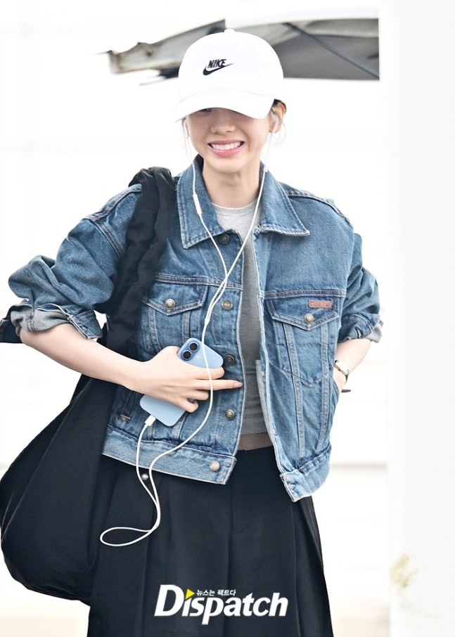 [잡담] 260306 에스파 마카오 출국 기사사진 | 인스티즈