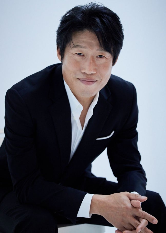 [정보/소식] '천만 배우' 유해진, 현빈과 손잡았다..VAST엔터와 전속 계약 [공식] | 인스티즈