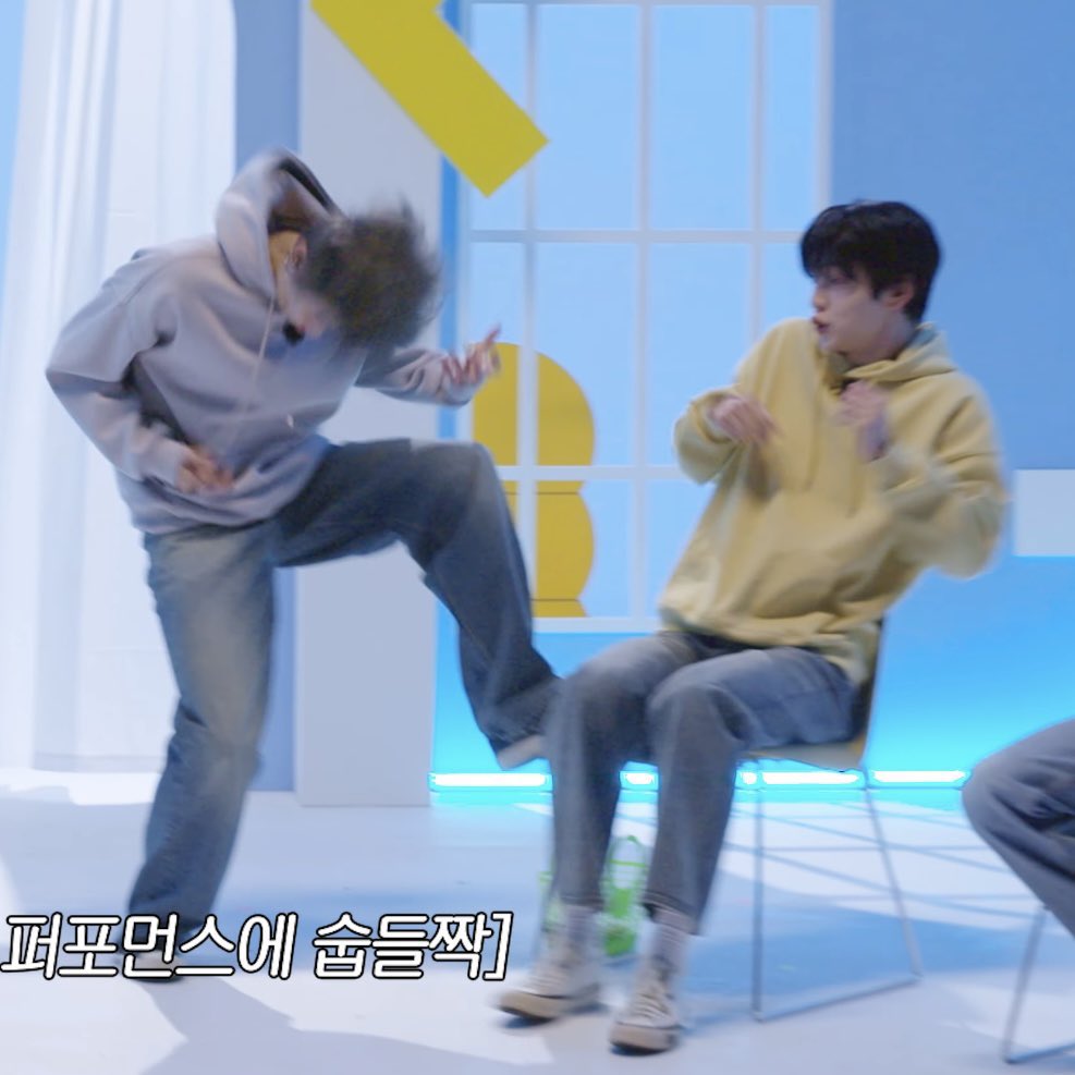 [잡담] 본진 요런 짤 위주로 모으는 거 맛들림 | 인스티즈