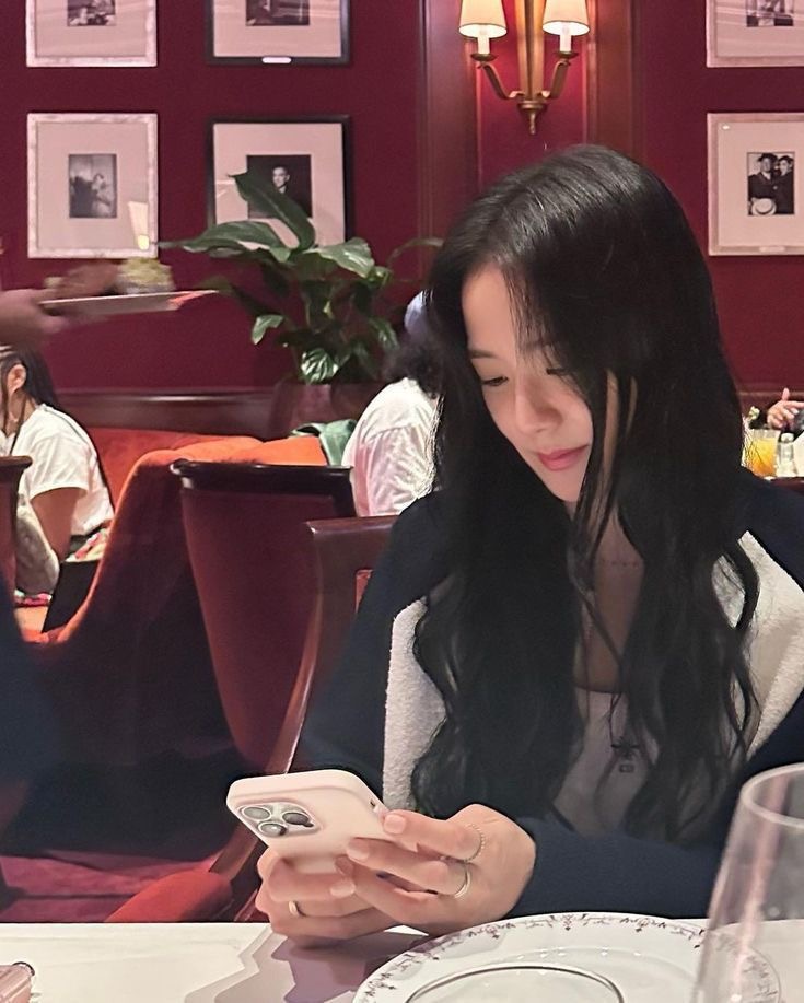 [잡담] 지수랑 서강준 설렌다 | 인스티즈