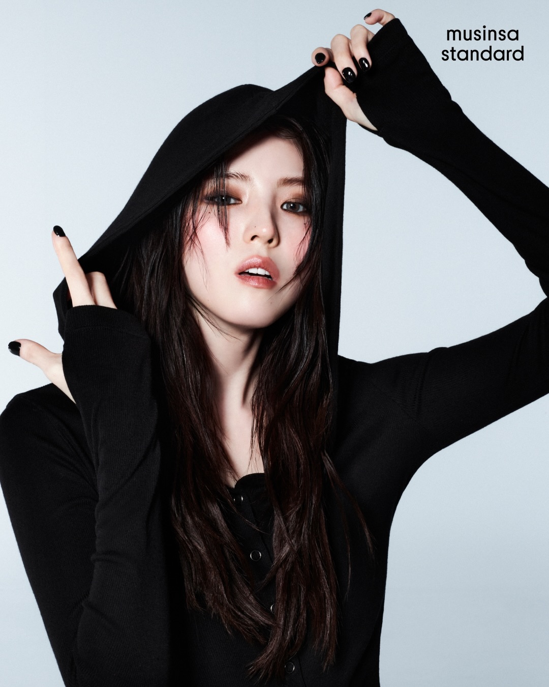 [잡담] 한소희가 무탠다드 입으니까 | 인스티즈