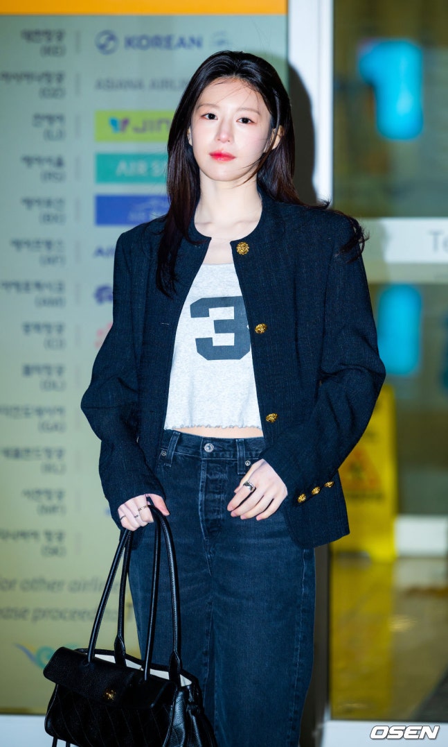 [잡담] 아니 오늘 고윤정 샤넬출국 기사사진 봐… | 인스티즈