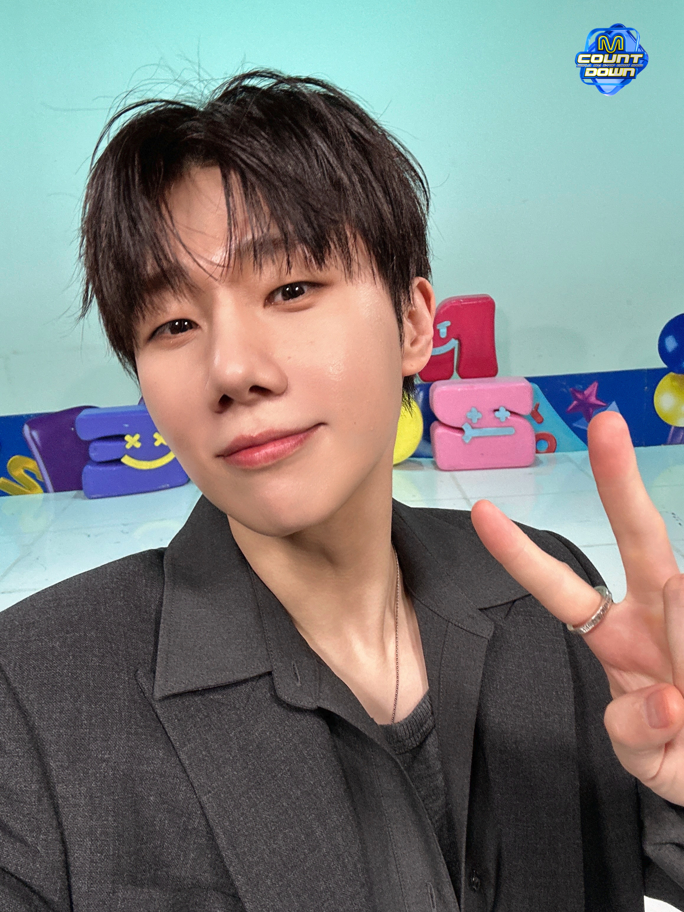 [잡담] 최근 활동 중에 보내준 인피니트 성규 셀카들 | 인스티즈