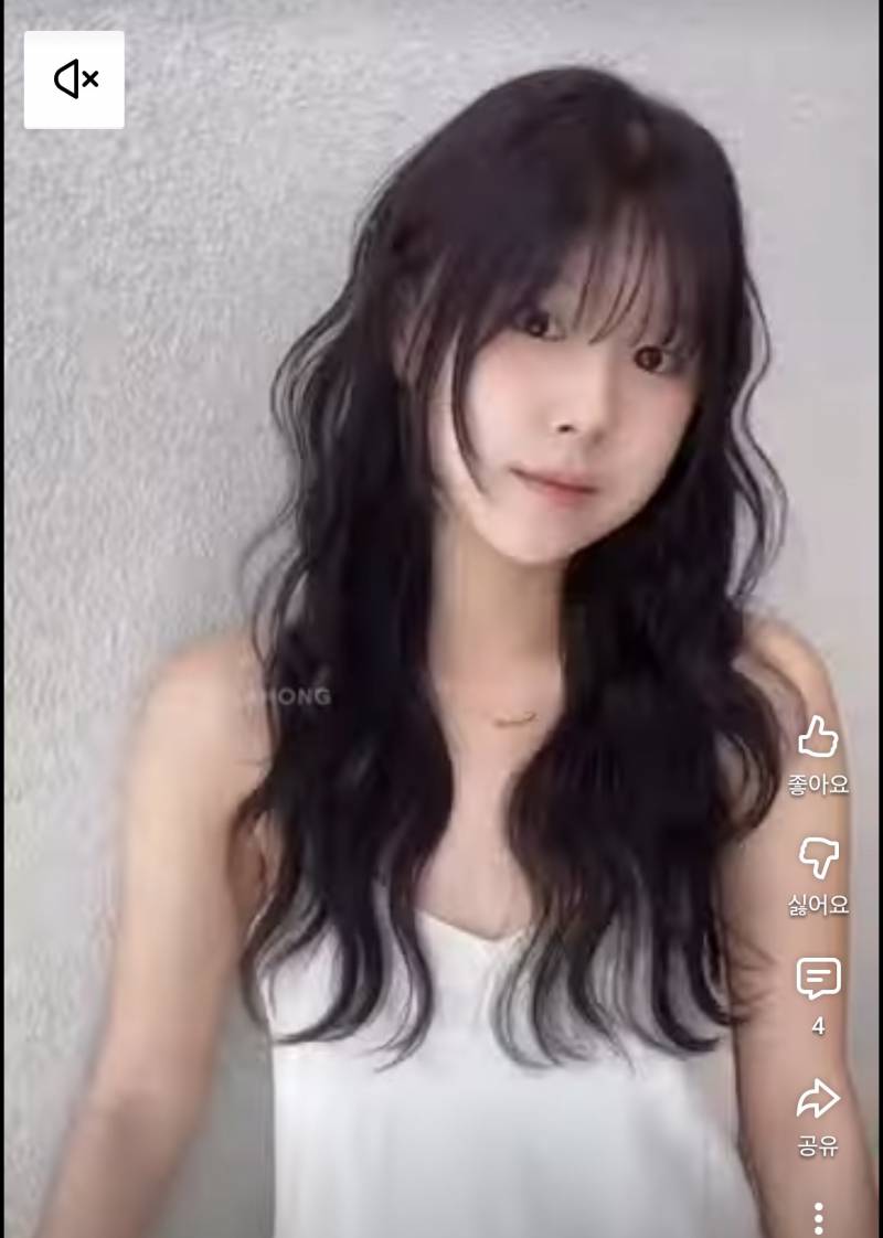[잡담] 얼굴 긴 편인데 이런 머리들 어울릴까...?? | 인스티즈