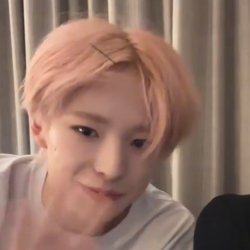 [잡담] 유우시 ㄹㅇ 애니캐릭터 같은데.... | 인스티즈