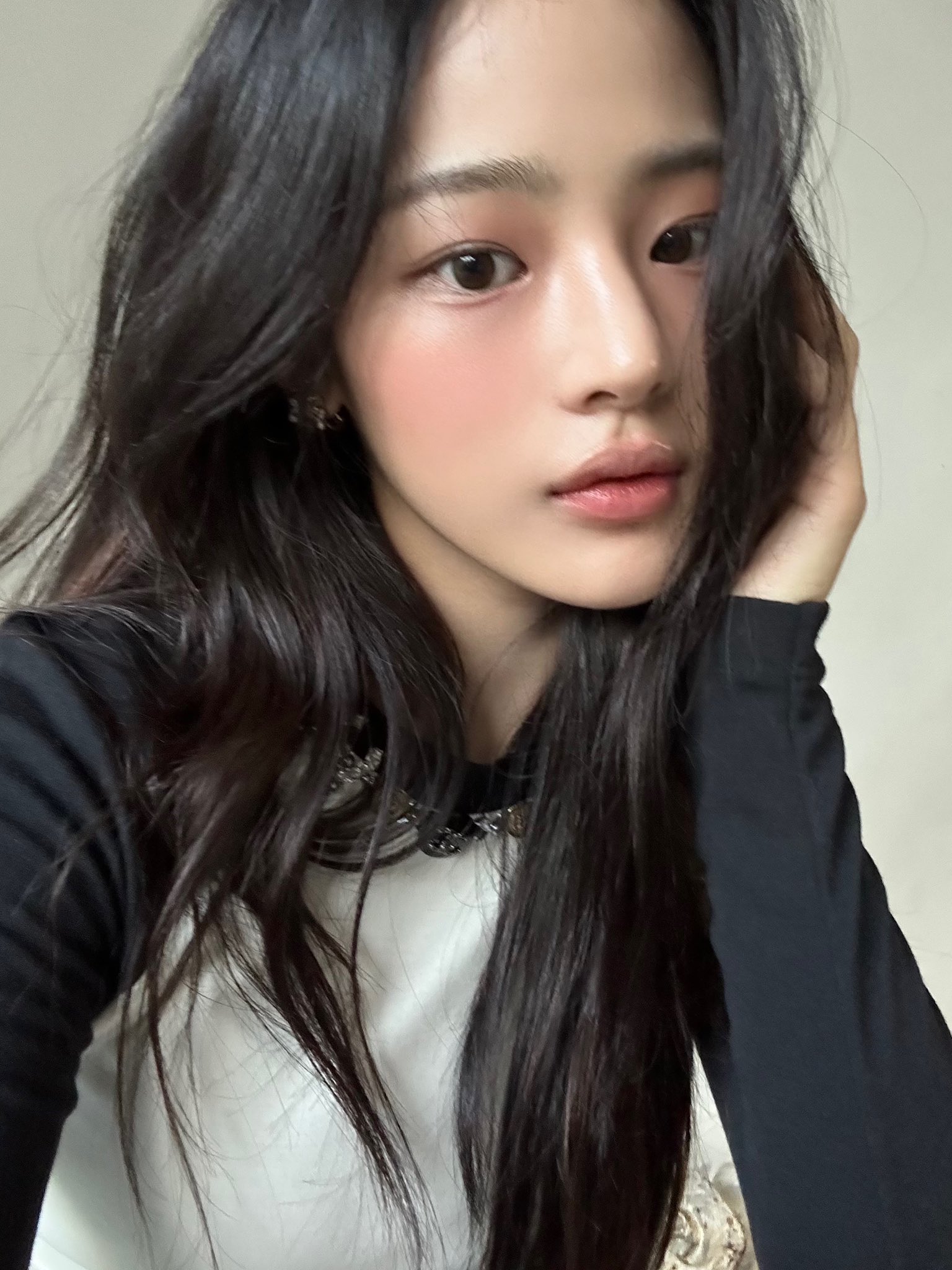 [잡담] 뉴진스 민지 보고싶다 | 인스티즈