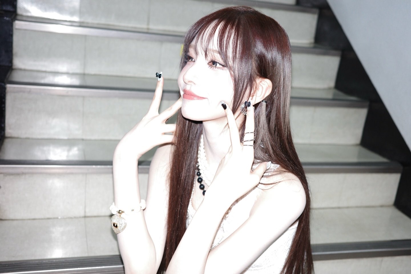 [잡담] 260308 리즈 인스타 🍥🐼🐑⚪️🤍 | 인스티즈