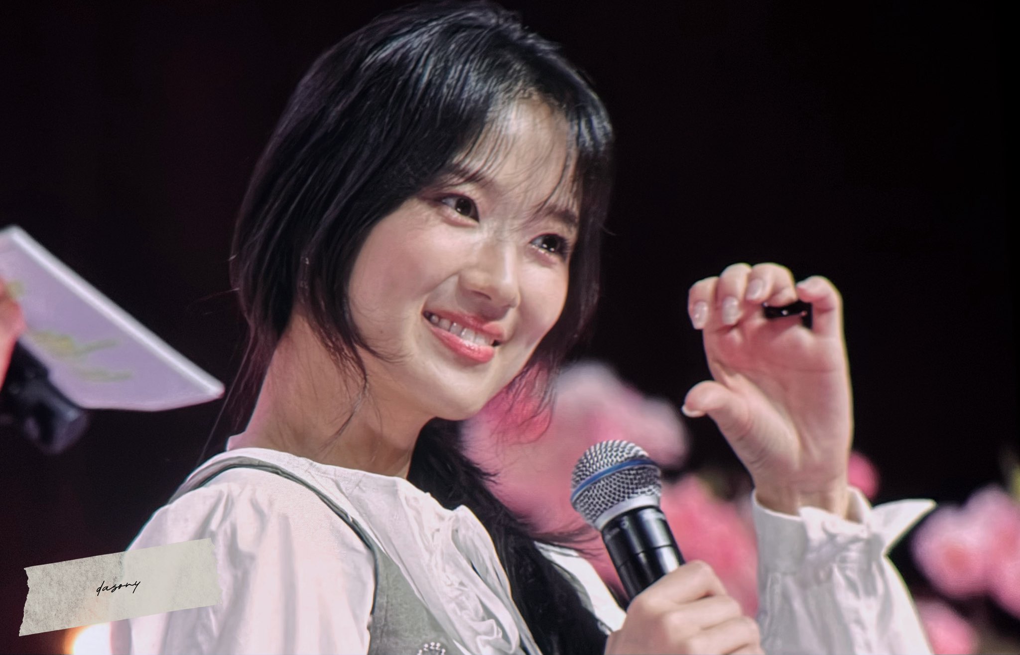 [잡담] 나 왜 김혜윤 사진 저장하고 있지... | 인스티즈