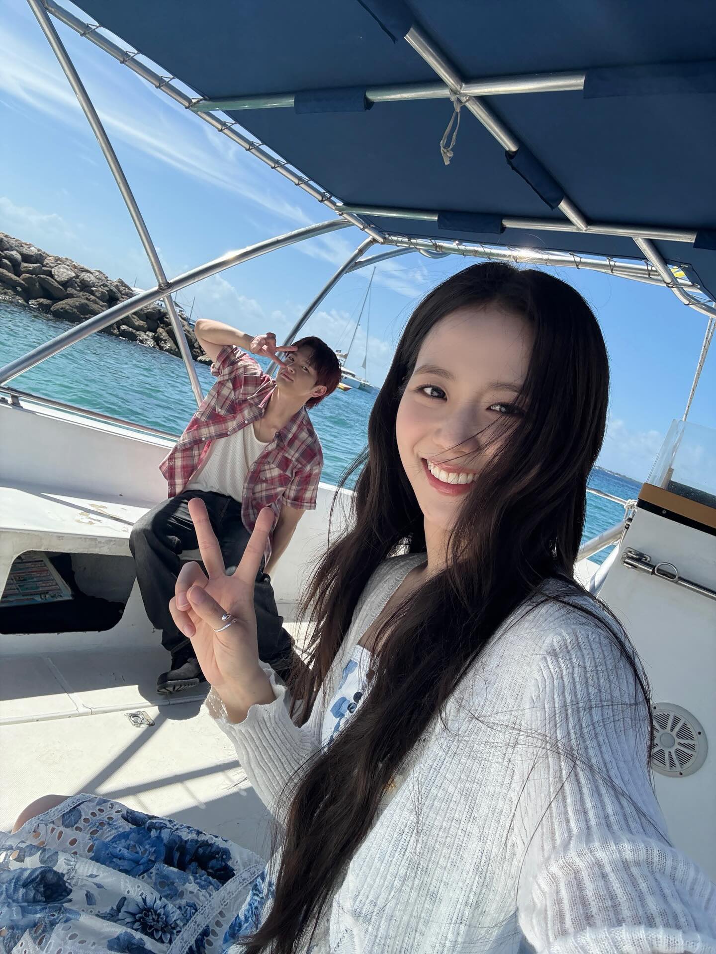 [잡담] 260308 지수 인스타 🌴🍀🐬💙 | 인스티즈