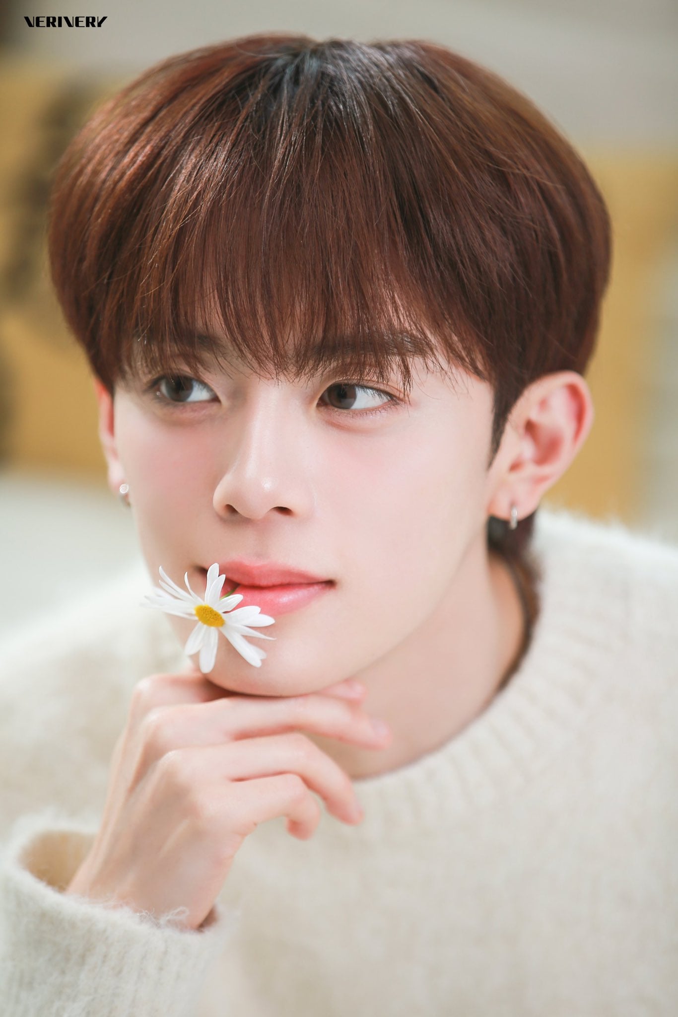 [잡담] 유강민 회사서 갠팬미 사진 올려줬는데 | 인스티즈