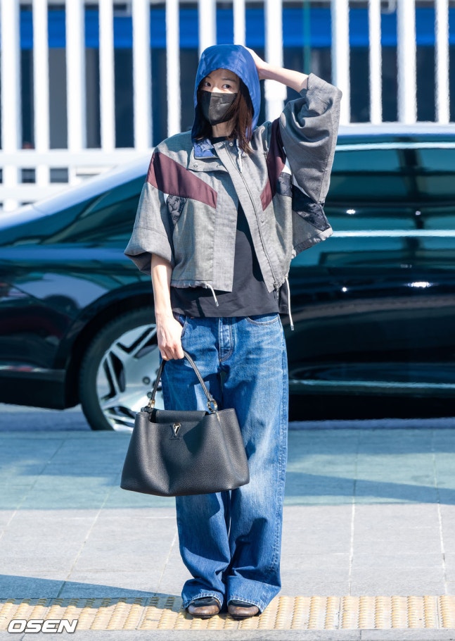 [잡담] 전지현) 260309 전지현 파리 출국 기사사진 | 인스티즈