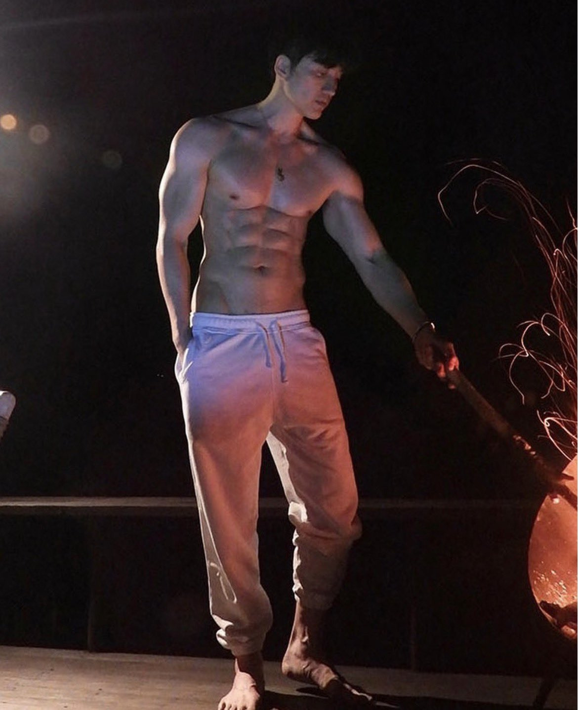 [잡담] 이사람 외국에서 동안이란 반응 많대 몇살같으심? | 인스티즈