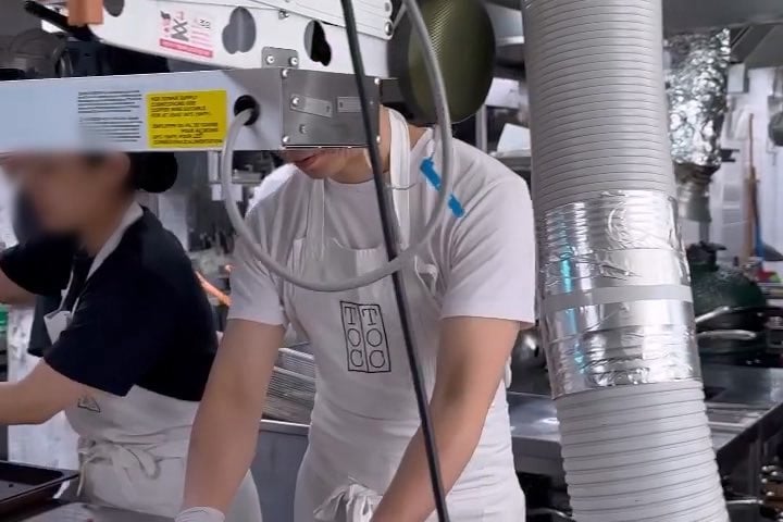 [잡담] 손종원 흰티에 앞치마한거 이날 ㄷㅂ임 | 인스티즈