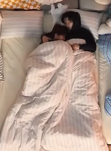 ㄱ [잡담] 내 씨피 좀............사진들이 폭룍적임 | 인스티즈