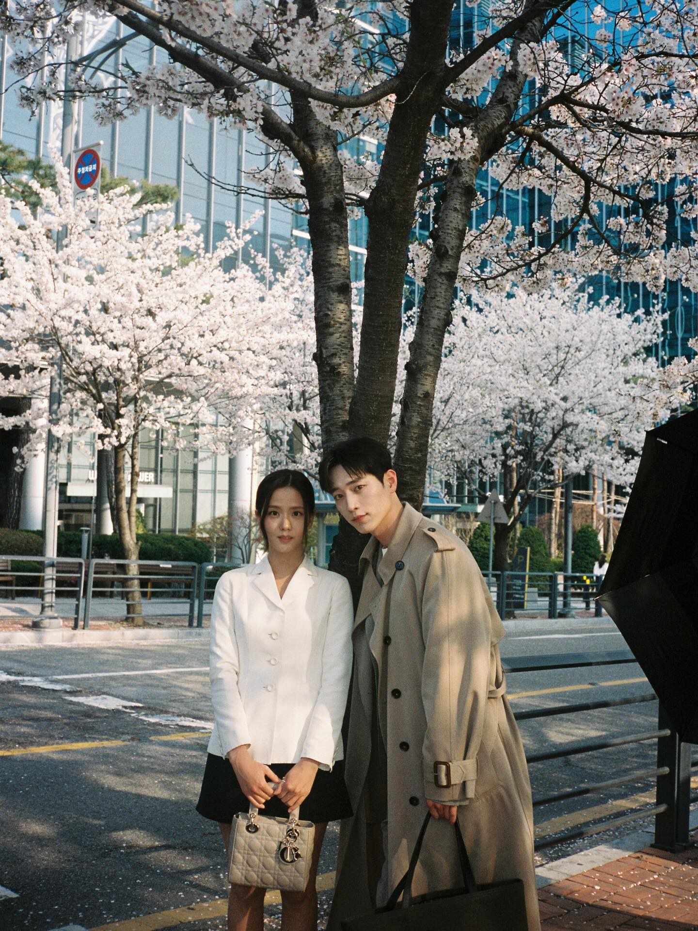 [잡담] 지수 서강준 투샷 눈호강이다 | 인스티즈