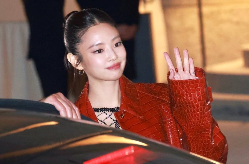 [잡담] 샤넬 제니 조오온나 이쁘다 | 인스티즈