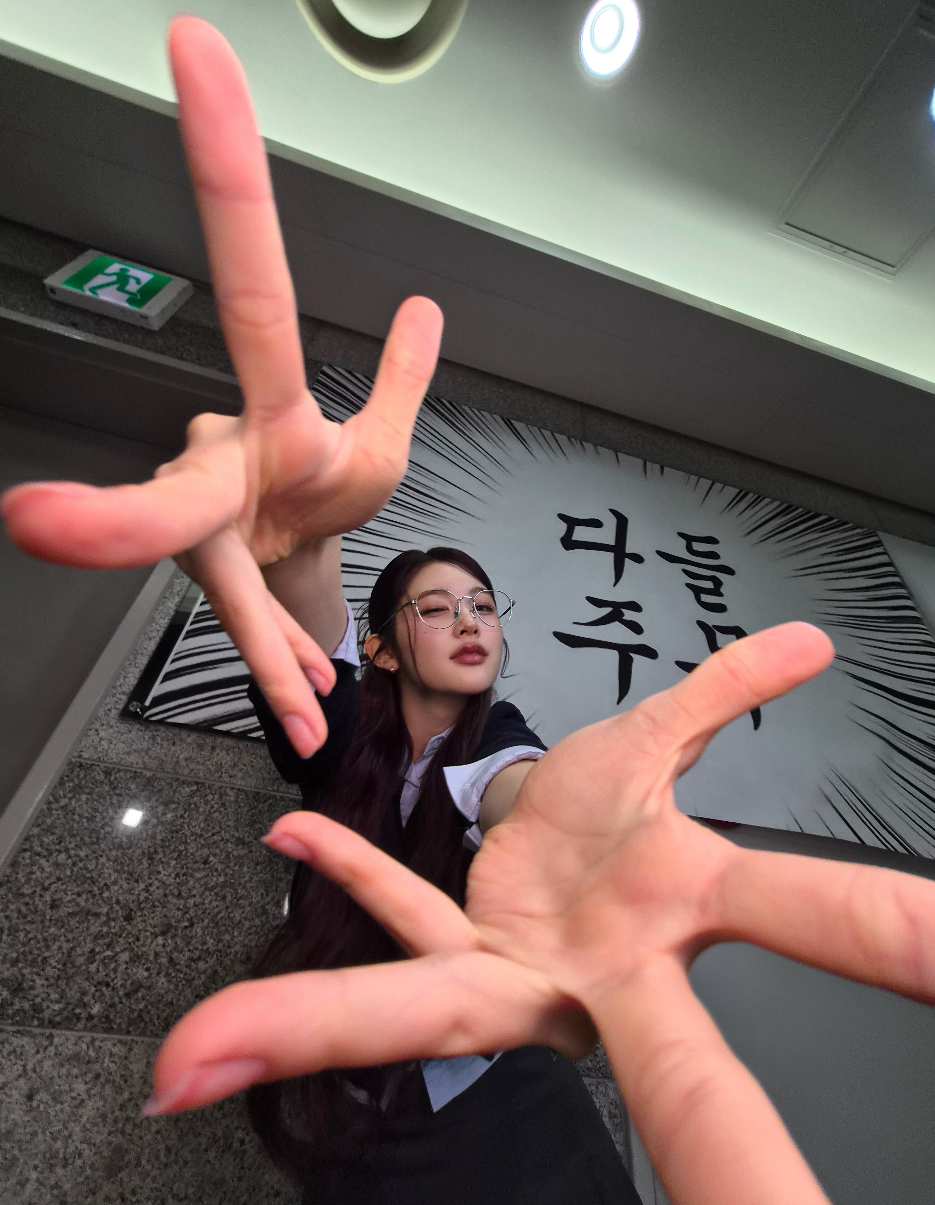 [잡담] 에이나 음중 사진들 진짜 숭이 달란트 미쳤다 | 인스티즈