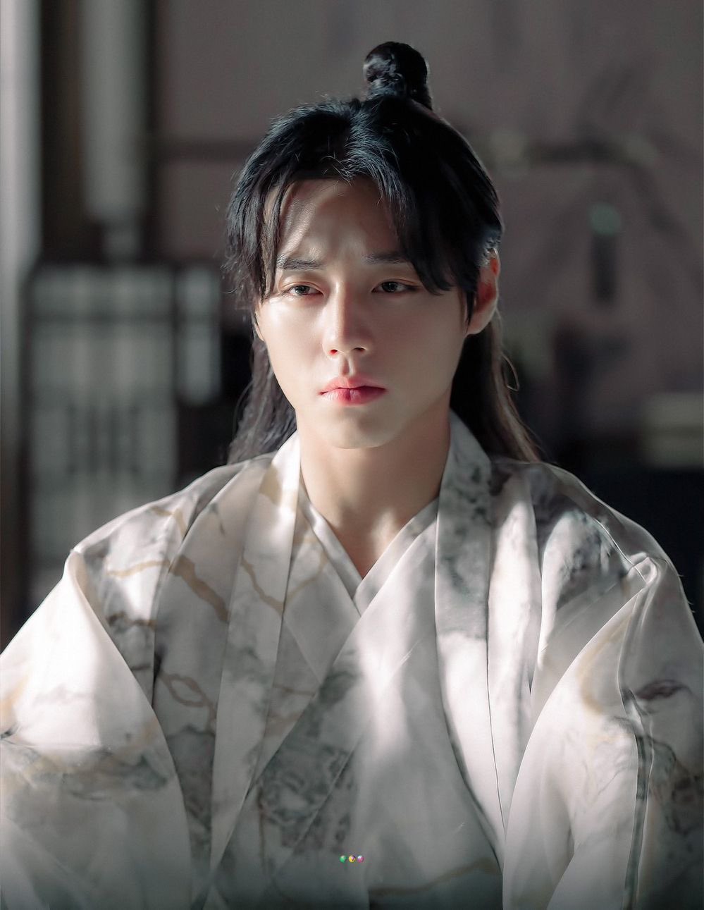 [잡담] 박지훈은 무언가를 지켜야 하는 역할을 많이 했네 | 인스티즈