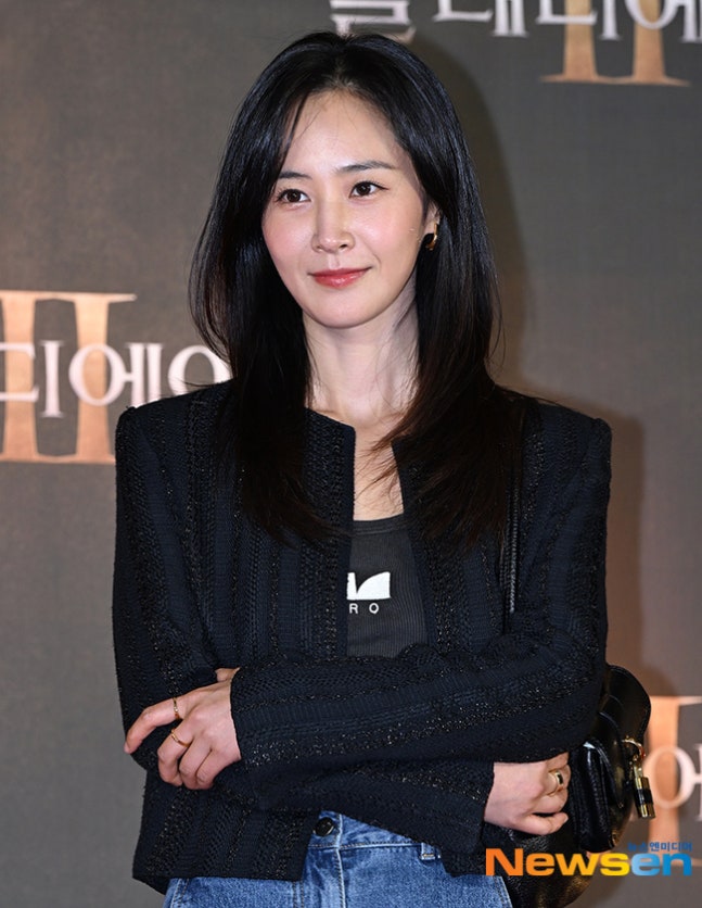 [정보/소식] 소녀시대 유리, 연예계 탈세 논란 속 유공납세자 표창 수여 | 인스티즈
