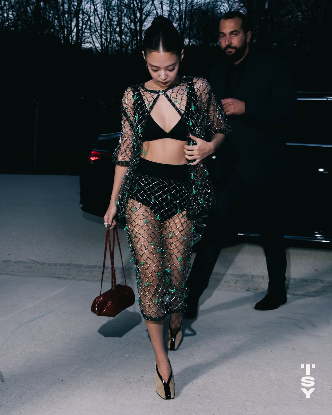 [잡담] 샤넬 쇼 참석한 제니 | 인스티즈