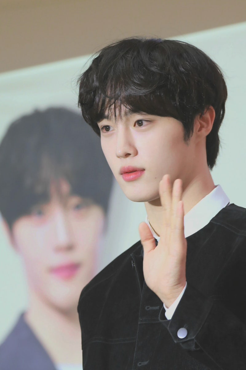 [잡담] 앙 잘생겼다… | 인스티즈