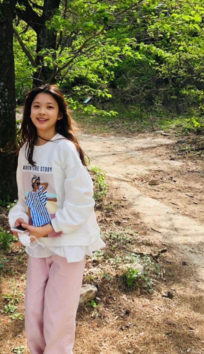 [잡담] 에이나 어릴때사진 올라왔어 | 인스티즈
