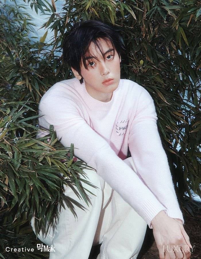 비주얼 더 좋아진거같은 남돌 화보.jpg | 인스티즈