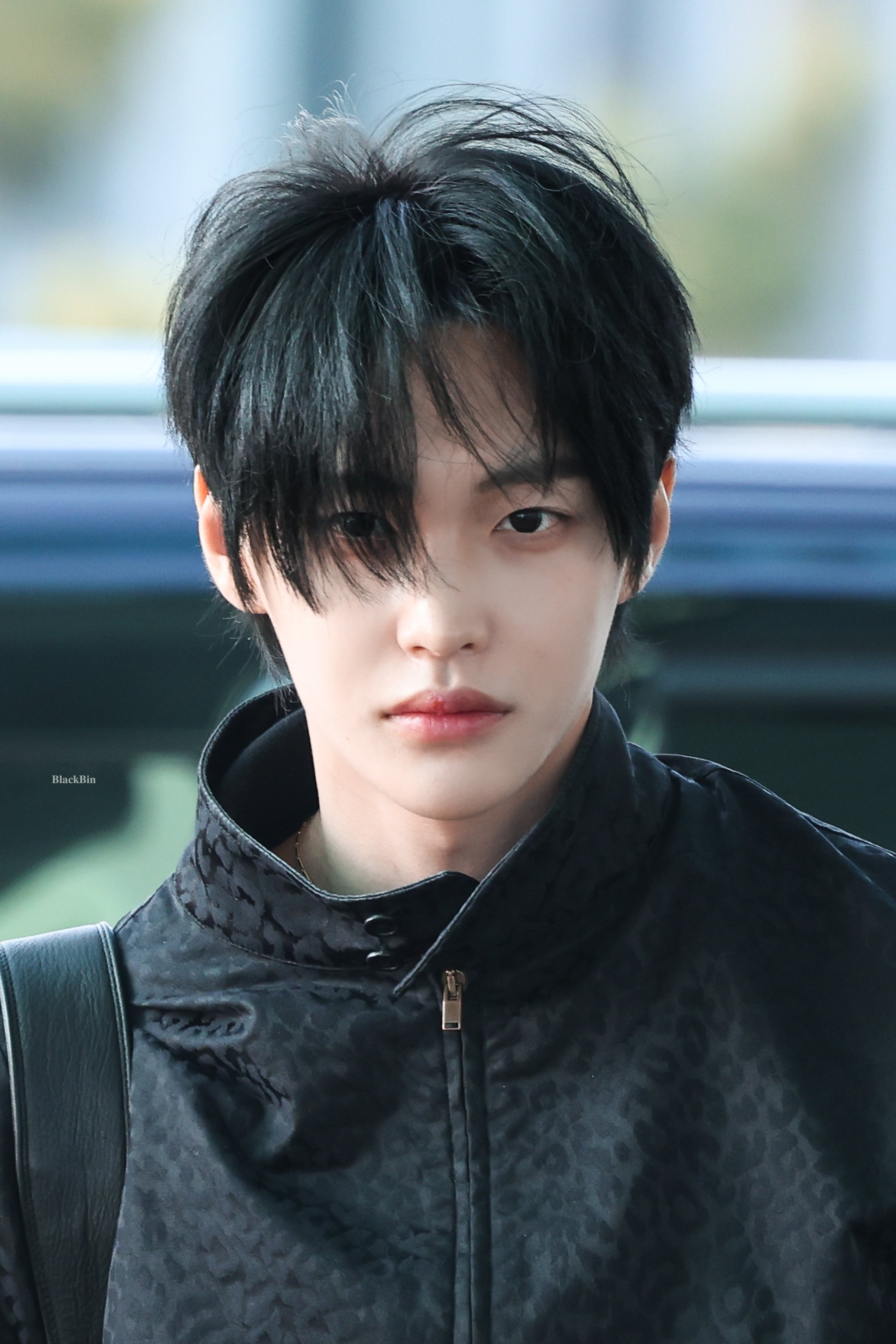 [잡담] 원빈이 앙콘끝나고 입술 터졌다더니 | 인스티즈