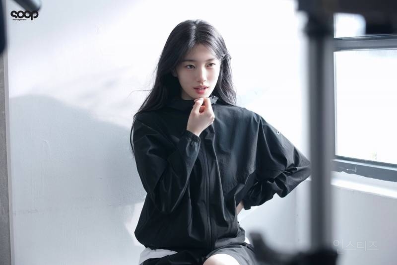 수지 K2 현장 봄 화보....jpg | 인스티즈